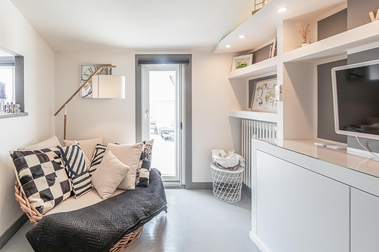 Dimora Romito With Private Terrace Apartamento *